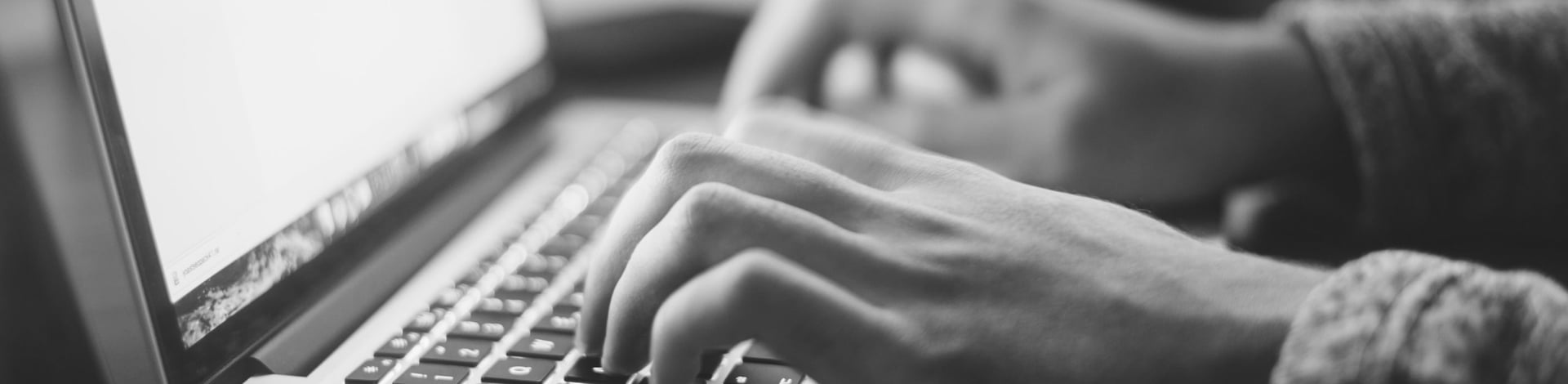 glenn-carstens-peters-npxXWgQ33ZQ-unsplash2@x(1)